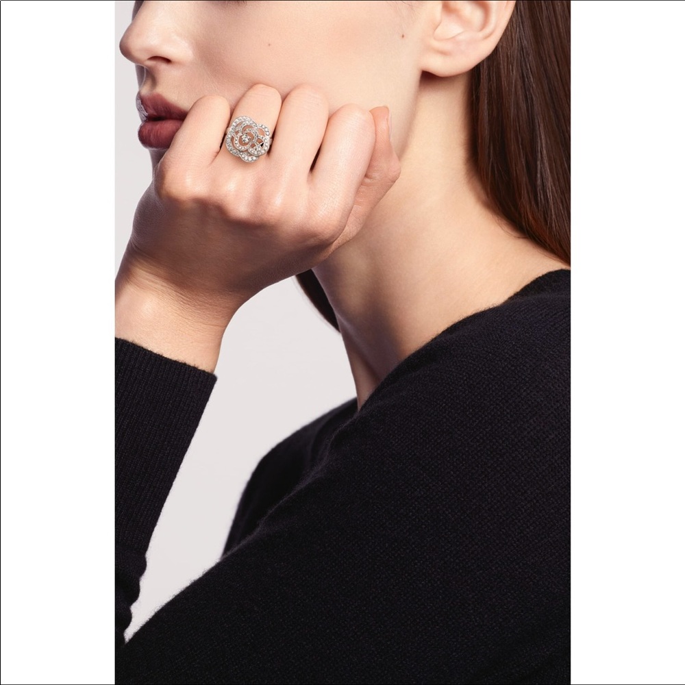 CHANEL Ring